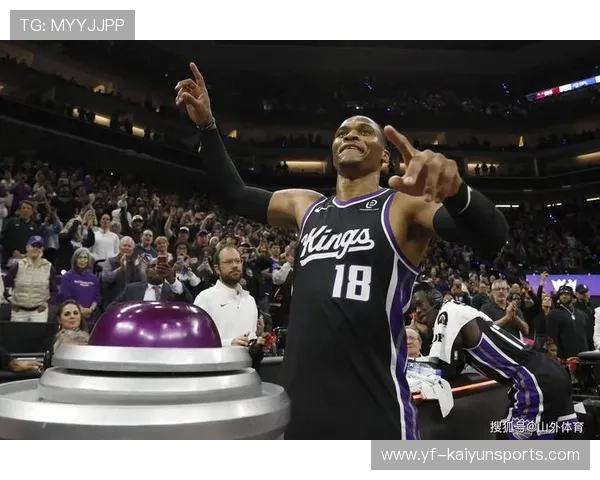 威少连续三场爆发！成功转型大前锋，威少改变打法